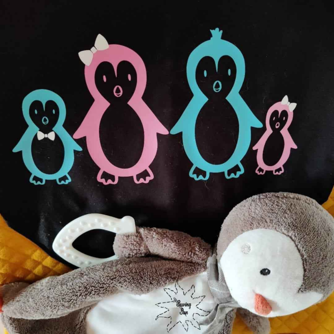 Fichier dessin flocage Famille de pingouins licence privée Löwenjunges