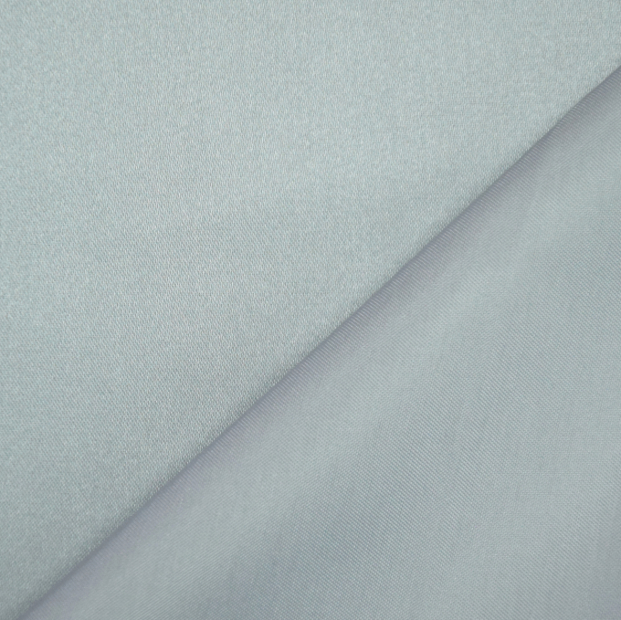 Tissu satin polyester uni, gris argent