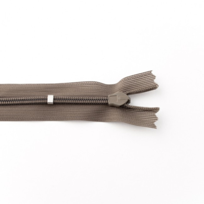 Fermeture éclair invisible 60 cm, taupe