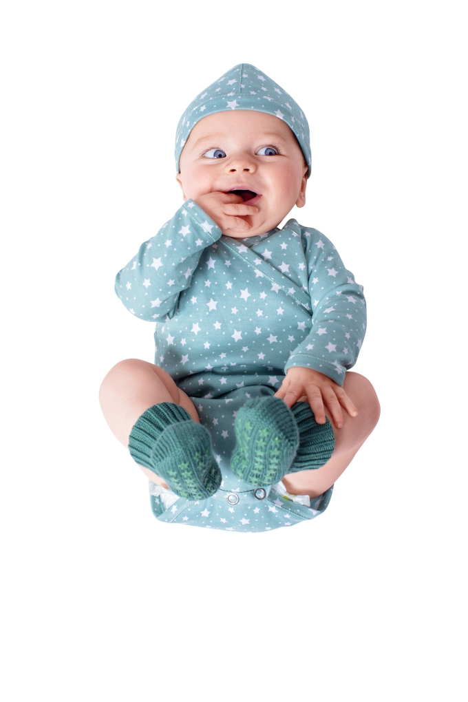 Patron Burda 9204 vêtements bébé, version papier, en français
