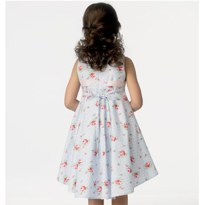 Patron Butterick 6013 combinaison robe, taille 122-134, en français
