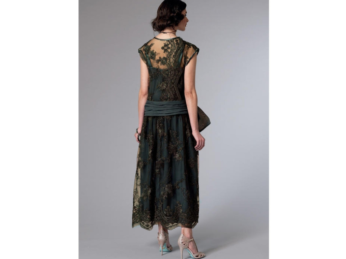 Pattern Butterick 6399 Misses' Costume, Dui/En/Fr