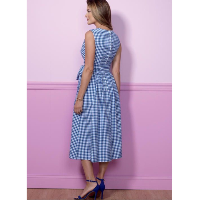 Patron Butterick 6446 robe, taille 40-48, en français