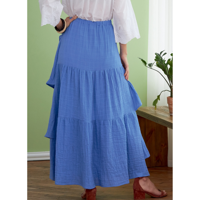 Patron Butterick 6736 jupe , taille 42-50, en français