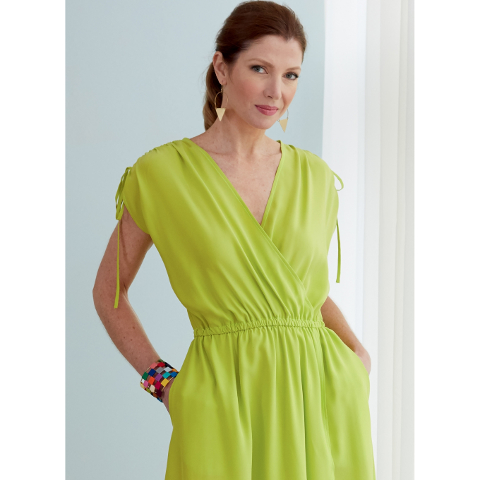 Patron Butterick 6756 robe, taille 40-48, en français