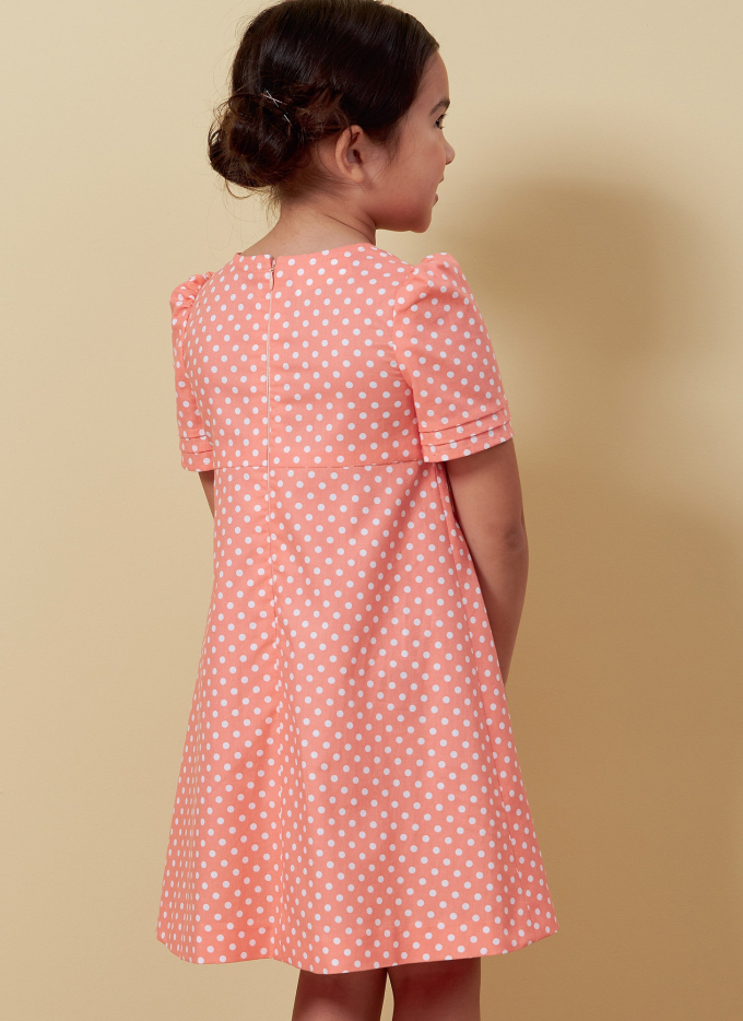 Patron Butterick 6886 robe enfant, taille 89-119cm, en français