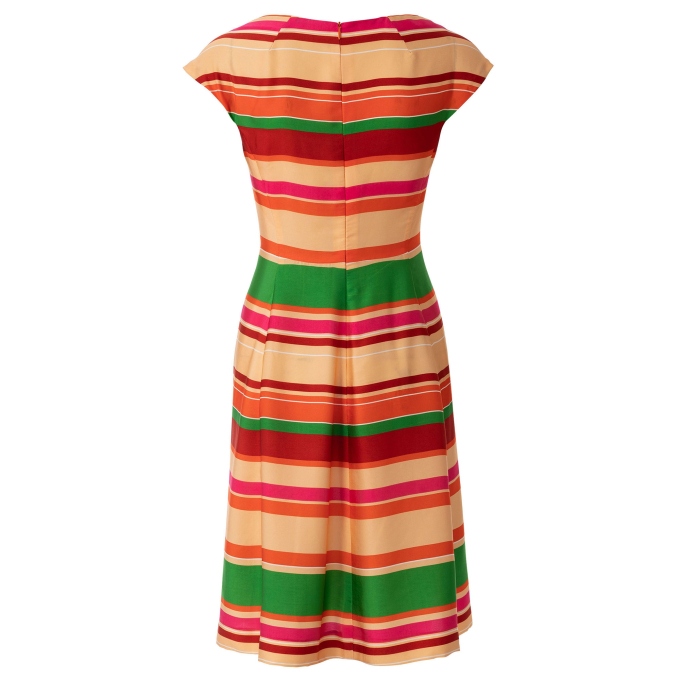 Patron Burda 5901 robe femme, en français