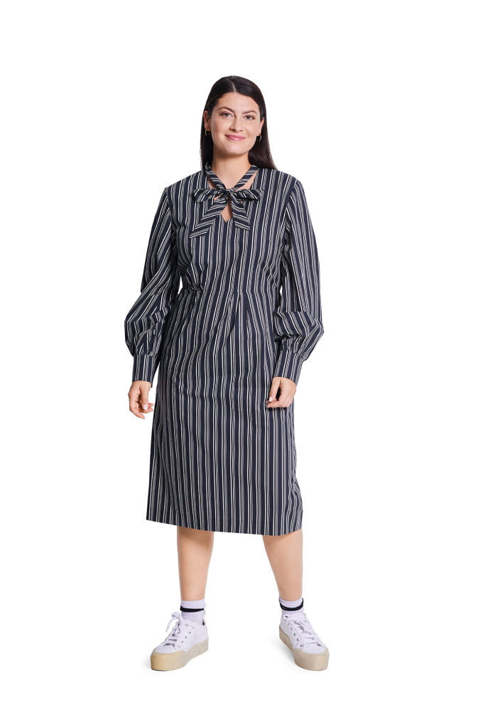 Naaipatroon Jurk Dames Burda 5798, Nl/Dui/En/Fr