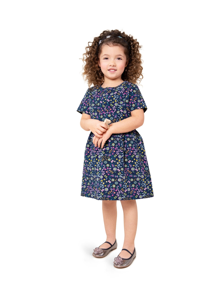 Patron Burda 9212 robe enfant, version papier, en français