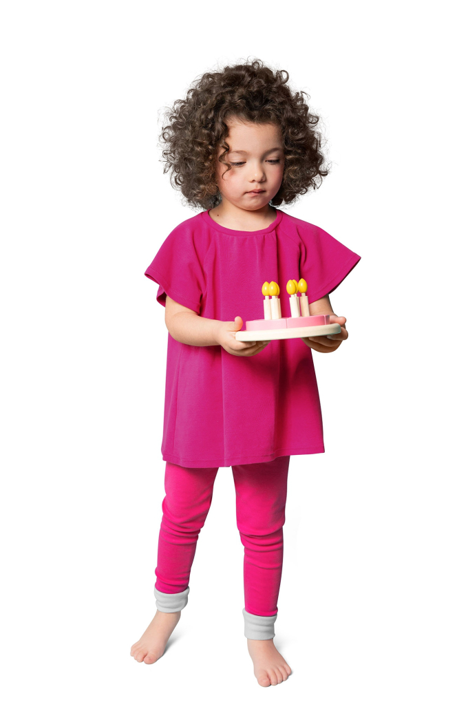 Patron Burda 9218 chemise de nuit / pyjama enfant, version papier, en français