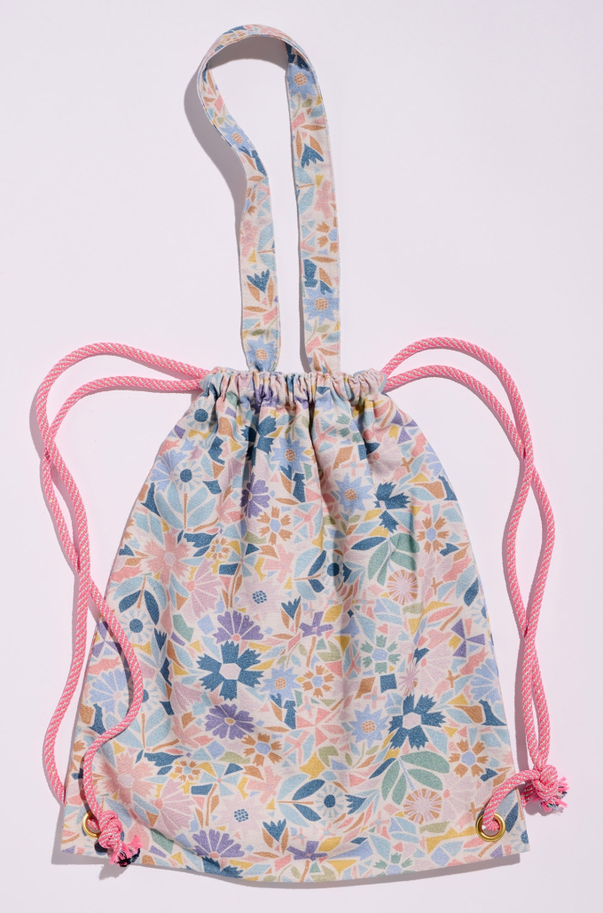 Patron Burda 9200 accessoires scolaires, version papier, en français