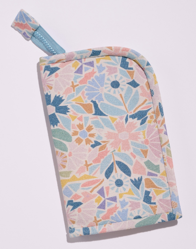 Patron Burda 9200 accessoires scolaires, version papier, en français