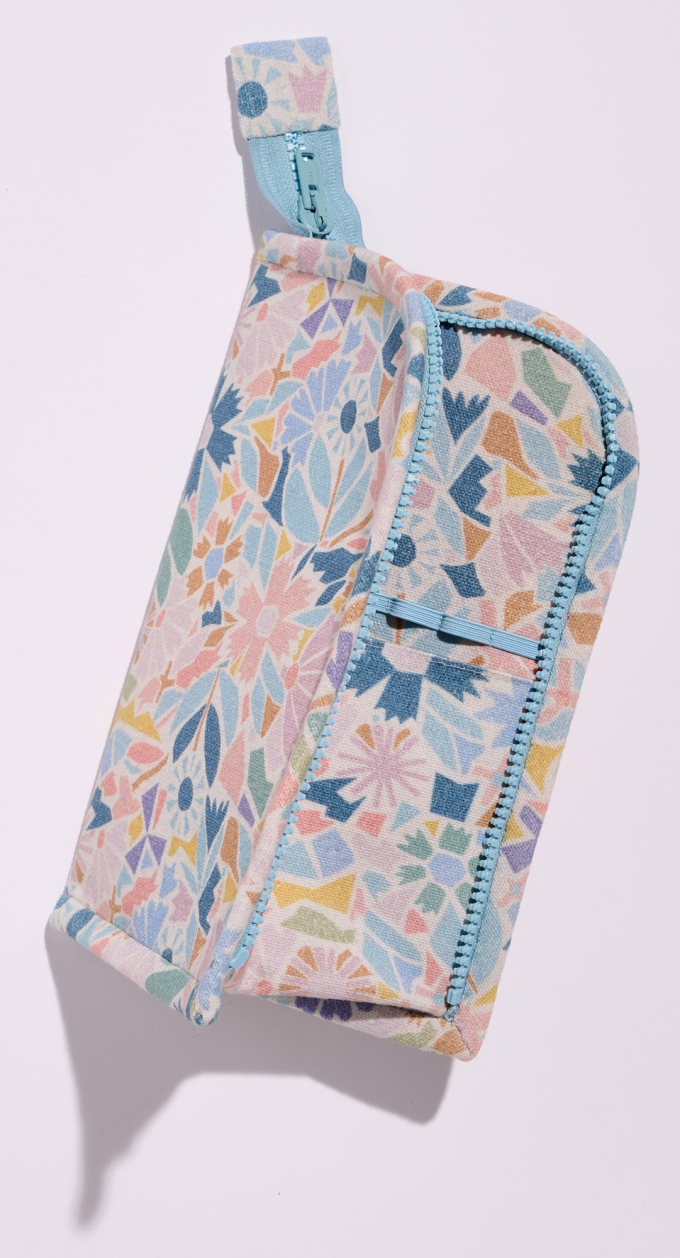 Patron Burda 9200 accessoires scolaires, version papier, en français