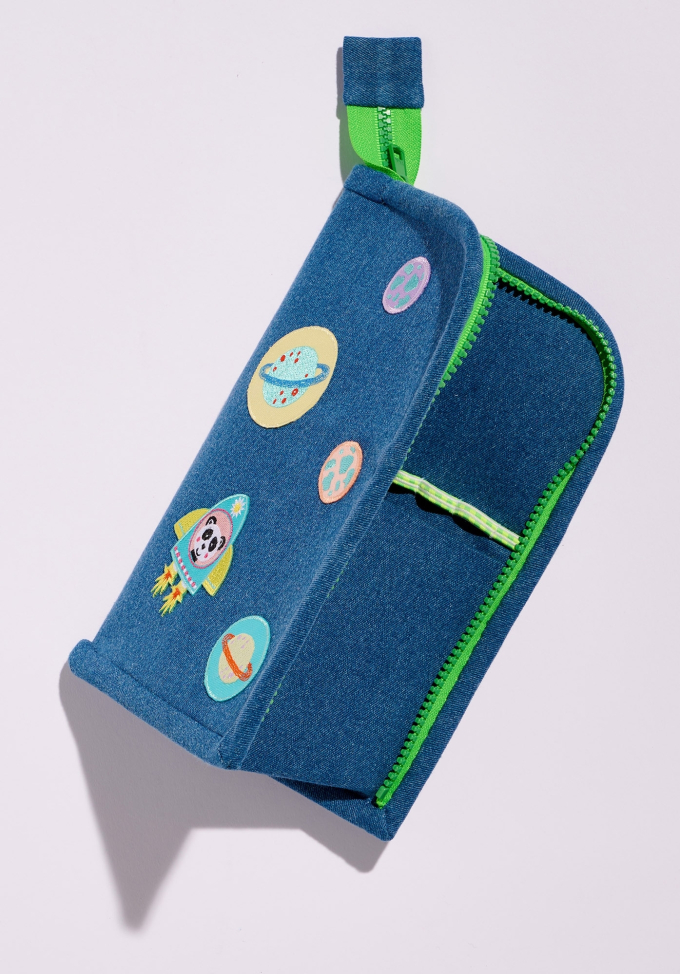 Patron Burda 9200 accessoires scolaires, version papier, en français