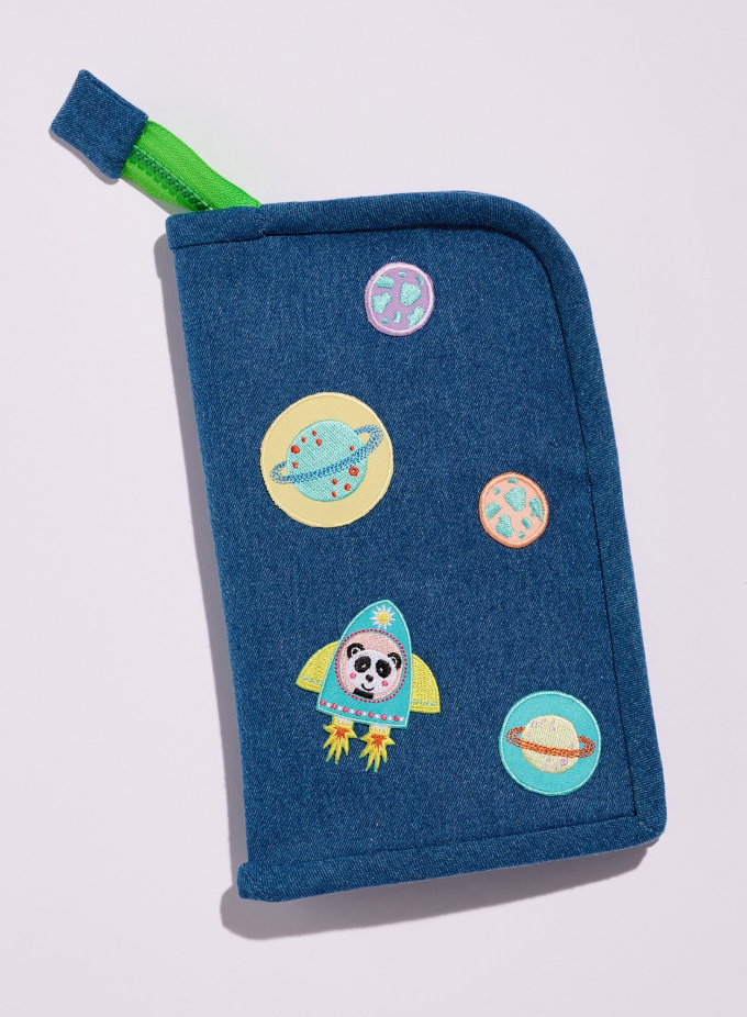 Patron Burda 9200 accessoires scolaires, version papier, en français