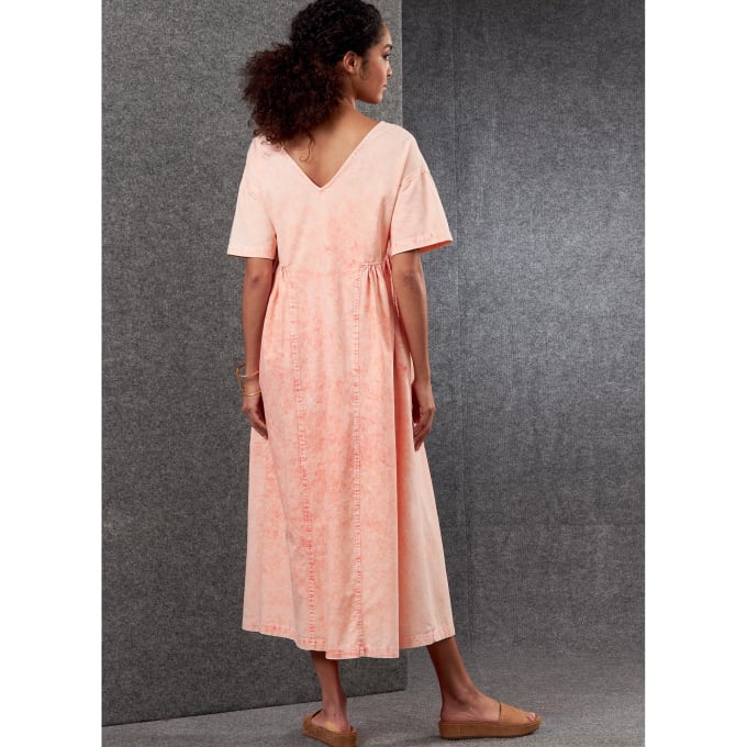 Patron Vogue 1799 robe de styliste femme, taille 32-40, en français