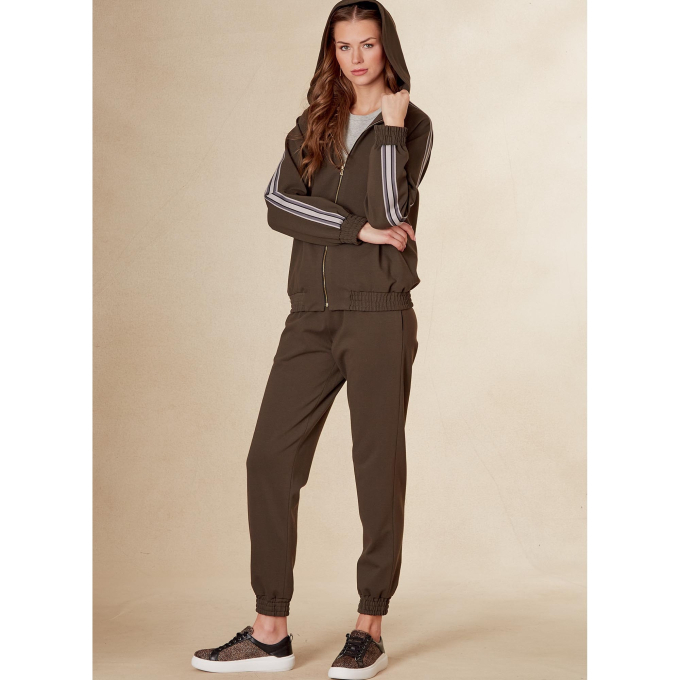 Naaipatroon Vogue 1832 combinatie, maat 32-48 Dui/En/Fr