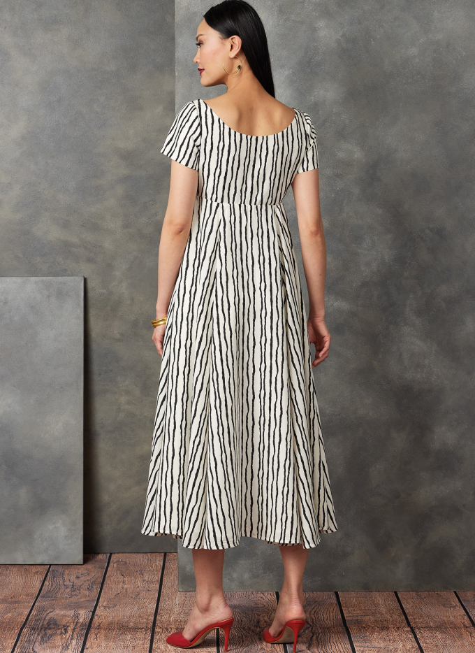 Naaipatroon Vogue 1901 combination, maat 32-40 Dui/En/Fr