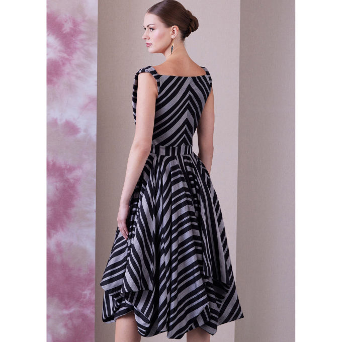 Naaipatroon Vogue 1935 jurk, maat 34-42 Dui/En/Fr