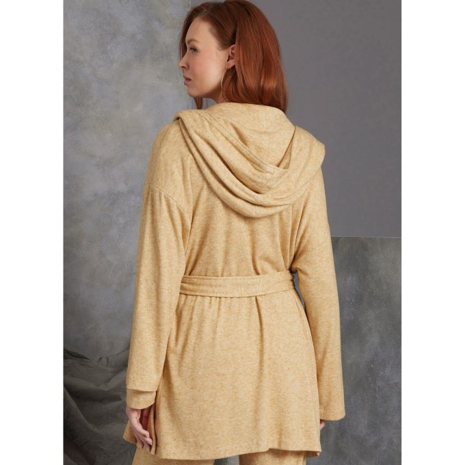 Naaipatroon Vogue 1975 combination, maat 34-42 Dui/En/Fr