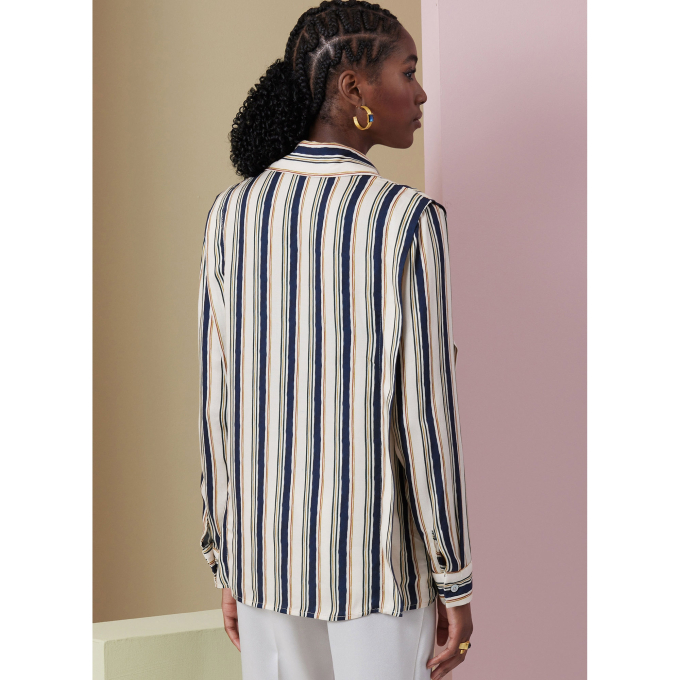 Naaipatroon Vogue 2012 top, maat 32-40, Dui/En/Fr