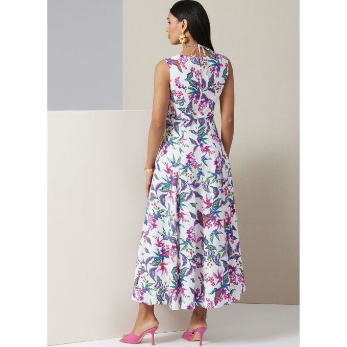 Naaipatroon Vogue 2025 Jurk, maat 34-42 Dui/En/Fr