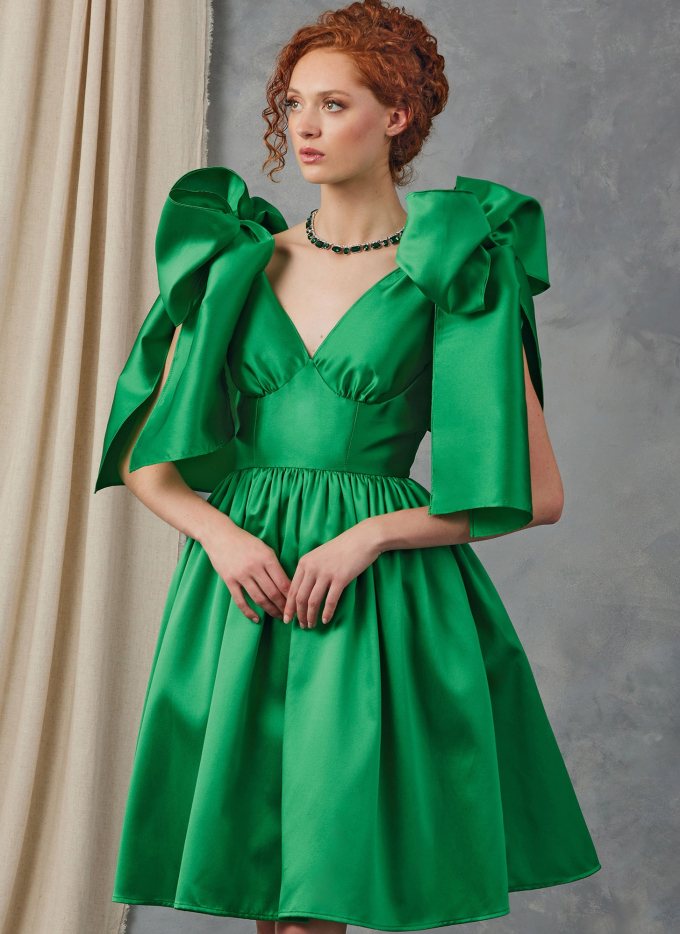 Patron Vogue 2048 robe de soirée femme, version papier, taille 32-40 en français