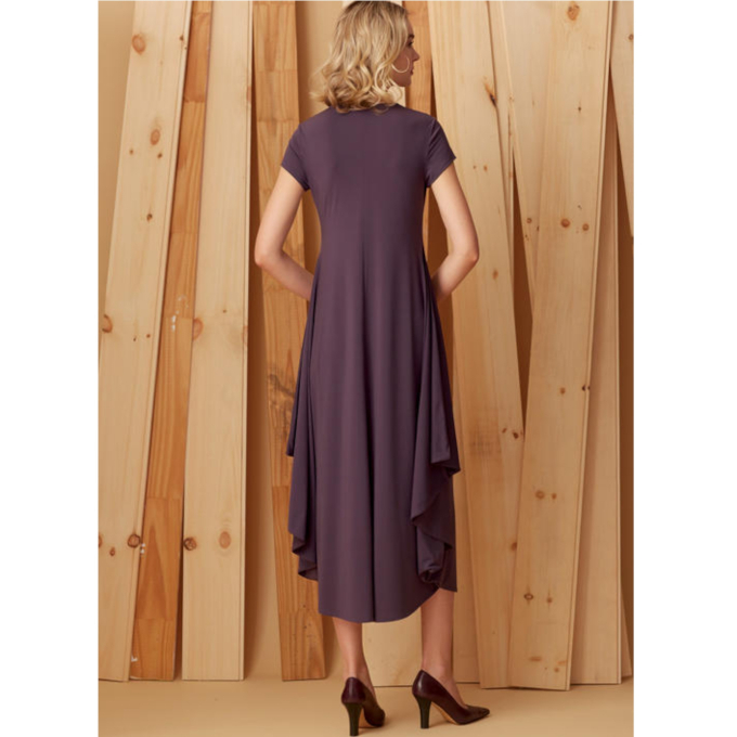 Pattern Vogue 9268 Dress, maat one size, Dui/En/Fr