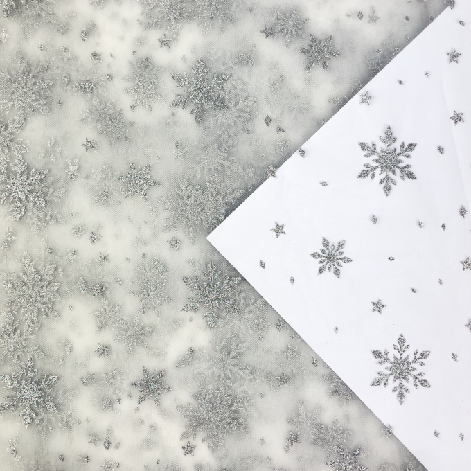 Soft tule frozen chrystals, wit