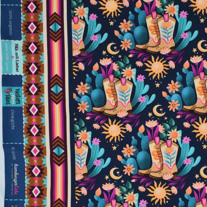 Tissu sweat léger bio Albstoffe Hamburger Liebe Western Fairy Tales Cowgirls, bleu foncé