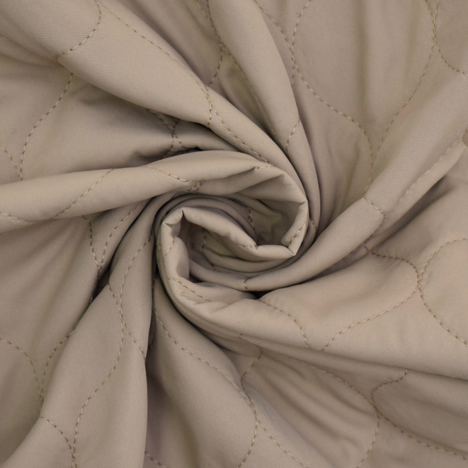 Tissu matelassé molletonné Losanges arrondis Alma, beige