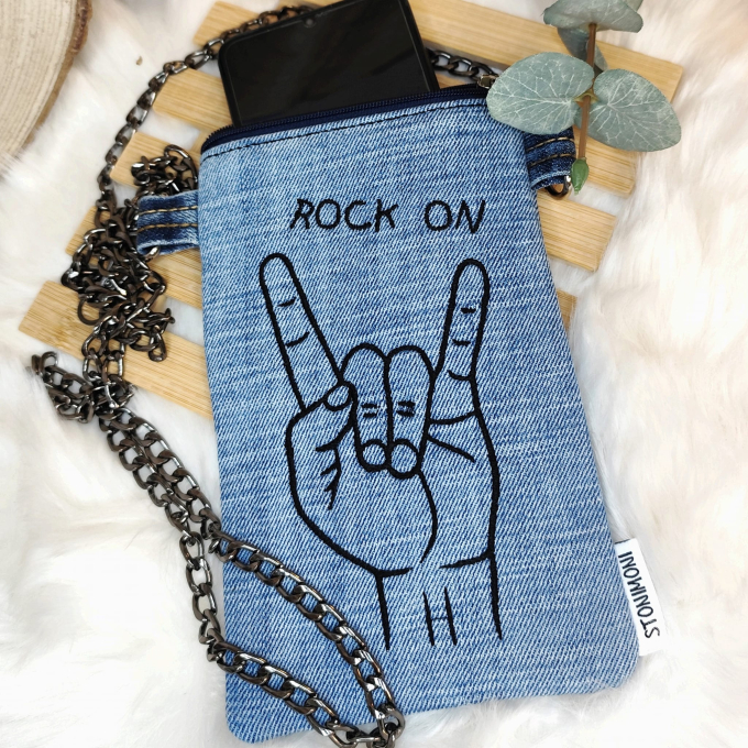 Stickdatei Rock Queen Camping rockt