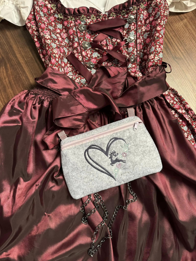 Borduurbestand Rock Queen Teelicht Dirndl Taschen 3, Duits