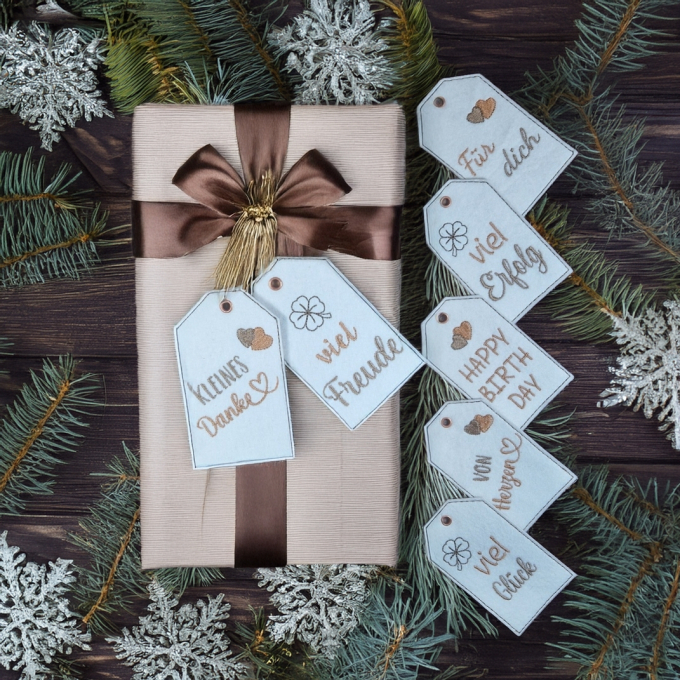 Stickdatei Rock Queen Geschenk-Anhänger ITH