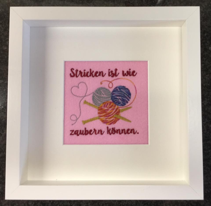 Stickdatei Rock Queen Giga-Handarbeitsset