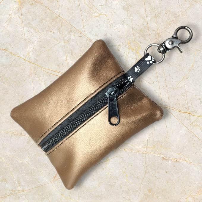 Stickdatei Rock Queen ITH Bag with Zipper Mitte, german