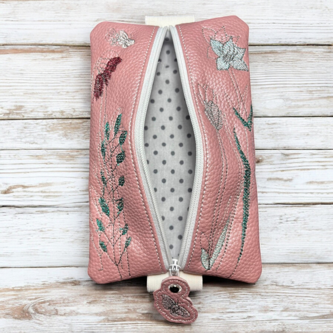 Stickdatei Rock Queen ITH Taschen mit Blumen, german