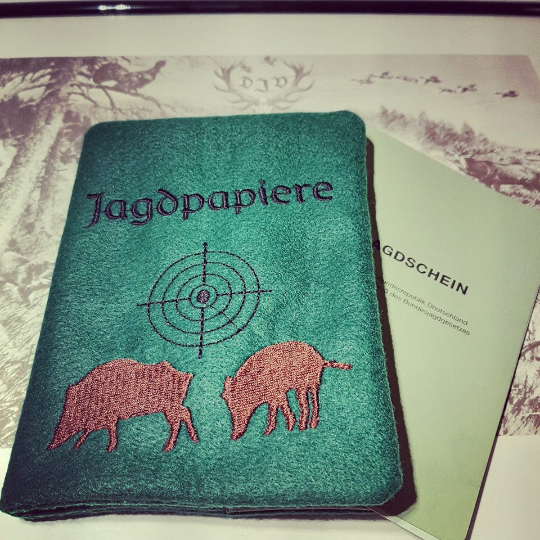 Stickdatei Rock Queen Jagdmotive