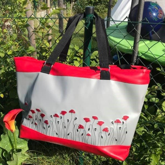 Stickdatei Rock Queen Mohn- und Kornblumen