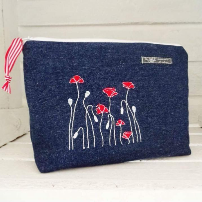 Stickdatei Rock Queen Mohn- und Kornblumen