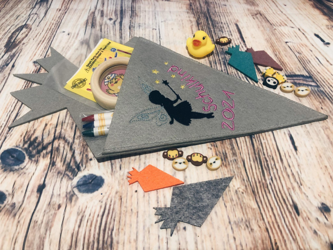 Fichier modèle broderie Écolier Rock Queen
