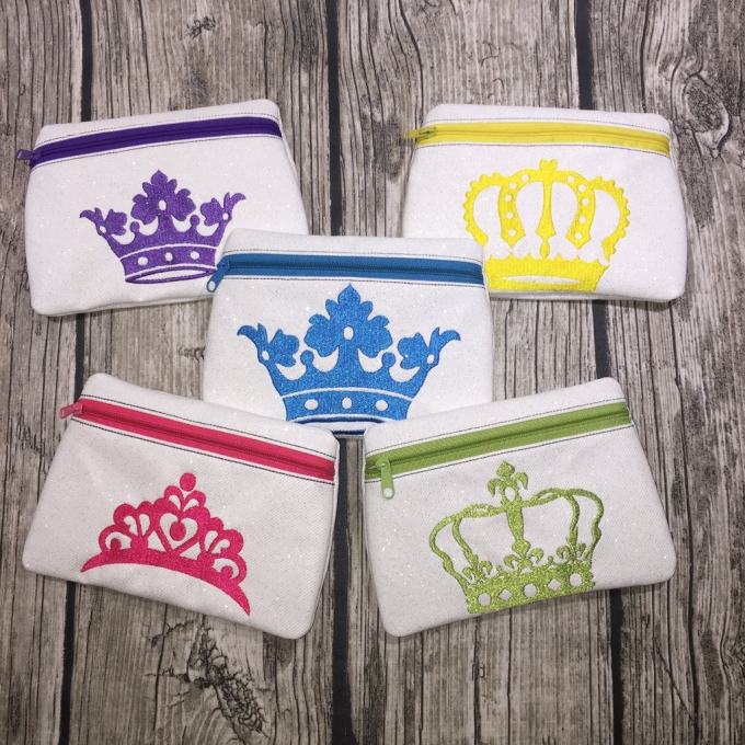 Stickdatei Rock Queen Vintage Crowns