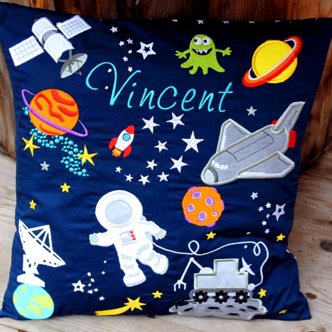 Fichier modèle broderie Astronautes espace Rock Queen