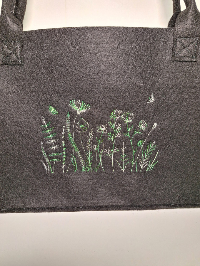Stickdatei Rock Queen Wiesenblumen 2