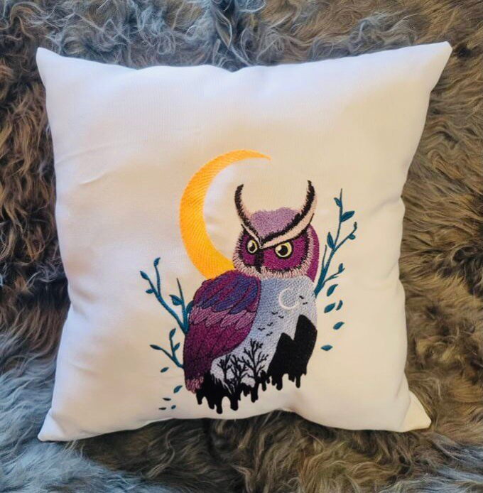 Stickdatei Stickzebra Eule mit Mond, duits