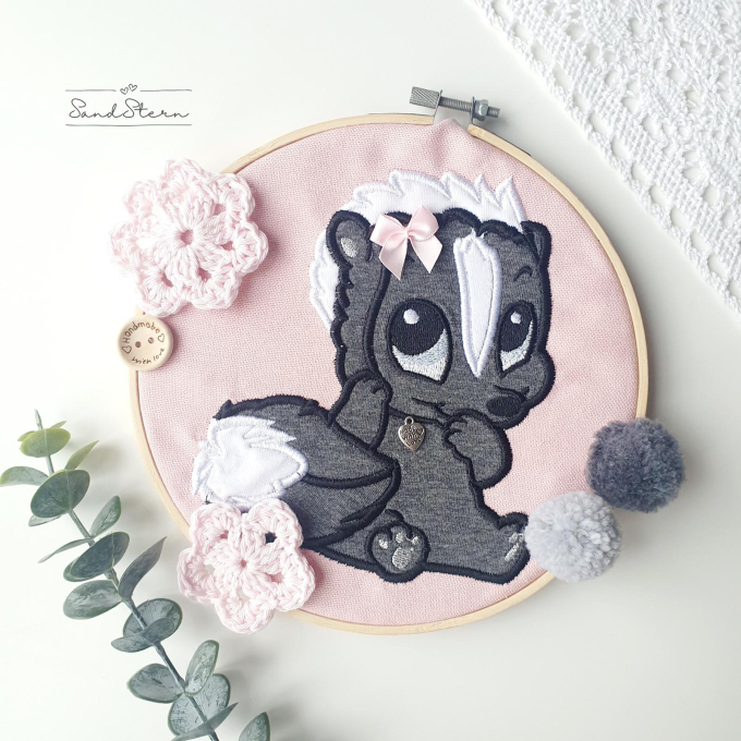 Borduurbestand Stickzebra Stinktier, Duits