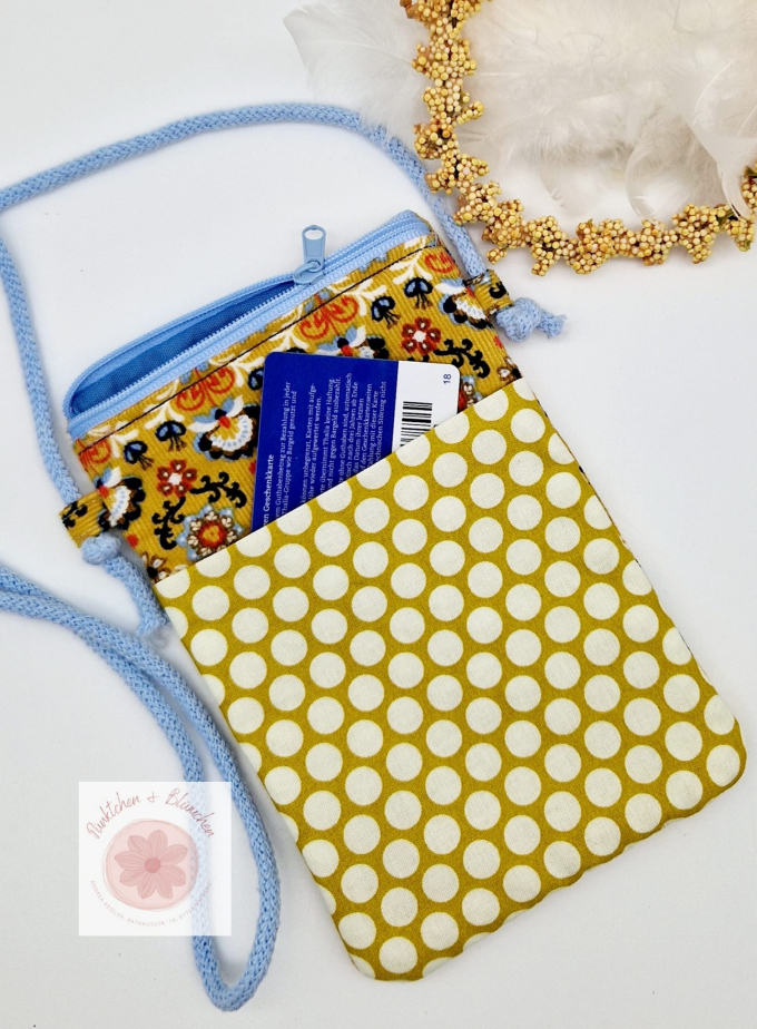 Fichier modèle broderie pochette protection portable Stickzeit