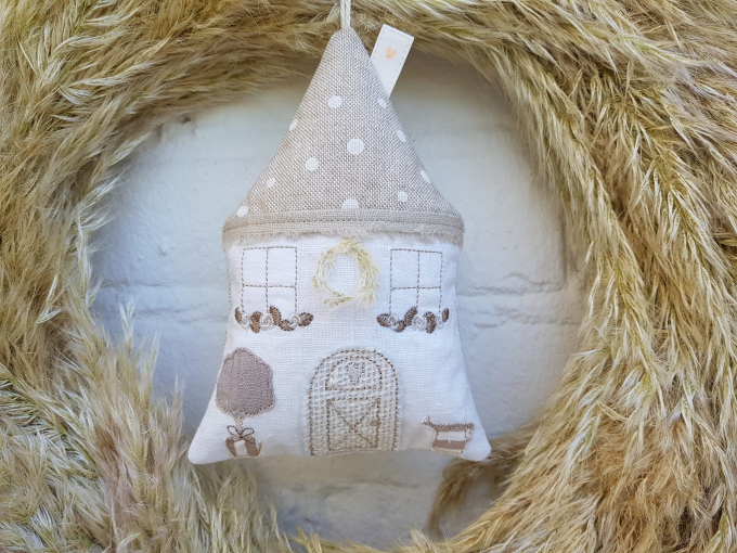 Fichier modèle broderie Petite maison 3D Stickzeit