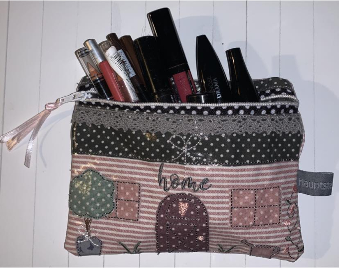 Fichier modèle broderie Trousse maison cottage Stickzeit