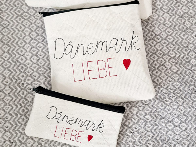 Fichier modèle broderie Guirlande de drapeaux du Danemark Stickzeit